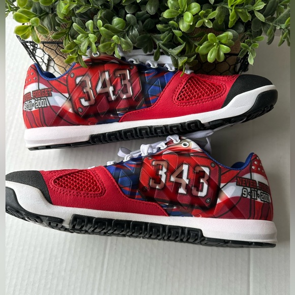 Reebok Red and Blue Graphic Sneakers - Picture 2 of 10
